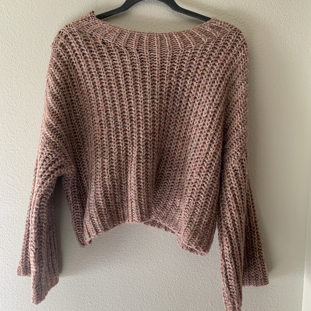 Super comfy sweater from forever 21
